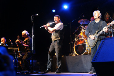 Andrew Giddings, Jonathan Noyce, Ian Anderson, Martin Barre