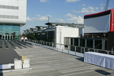 Kino auf dem Dach der Weischer Mediengruppe