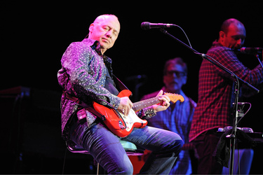 Mark Knopfler (Dire Straits, The Notting Hillbillies)