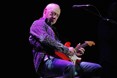 Mark Knopfler (Dire Straits, The Notting Hillbillies)