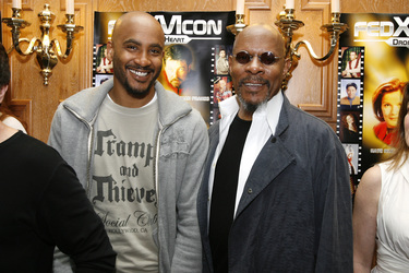 Cirroc Lofton, Avery Brooks