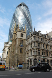 30 St Mary Axe / Swiss-Re-Tower / Gherkin
