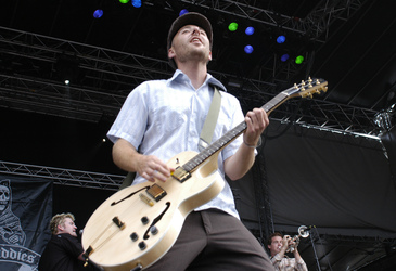 Chuck Robertson, Sascha Lazor, Keith Douglas