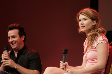 Paul McGillion, Jewel Staite