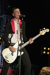 Robert 'Bob' Schütze (Mia)