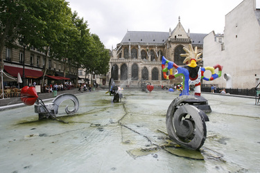 Strawinski-Brunnen / Tinguely-Brunnen