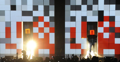 Neil Tennant, Chris Lowe