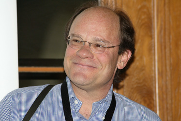 Ethan Phillips