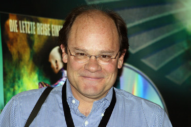 Ethan Phillips