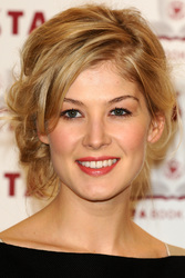 Rosamund Pike