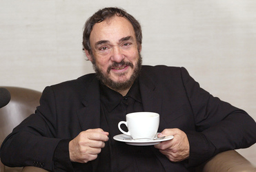 John Rhys-Davies