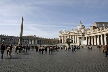 Piazza San Pietro / Petersplatz
