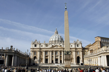Piazza San Pietro / Petersplatz