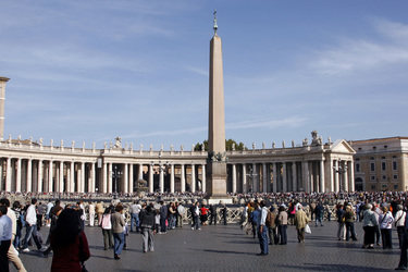 Piazza San Pietro / Petersplatz