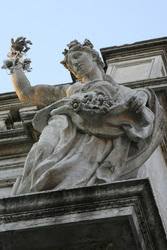 Fontana di Trevi / Trevi-Brunnen