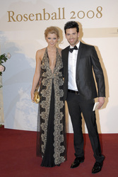 Lena Gehrke, Jay Khan