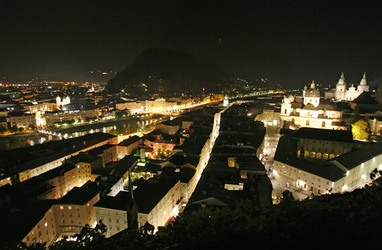 Blick vom Mönchsberg auf die Altstadt