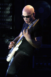 Joe Satriani