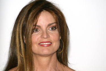 Tracy Scoggins