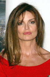 Tracy Scoggins
