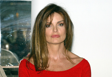 Tracy Scoggins