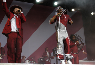 Enuff aka Pete Fox aka Pierre Baigorry, Based, Tobsen Cordes, Ear aka Demba Nabé, Eased aka Frank A. Dellé