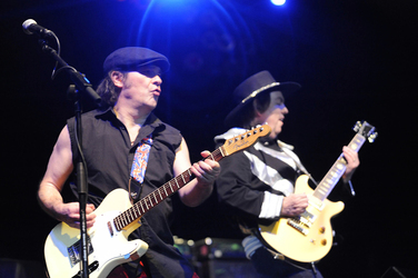 Mal McNulty, Dave Hill