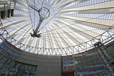 Dach vom Sony Center