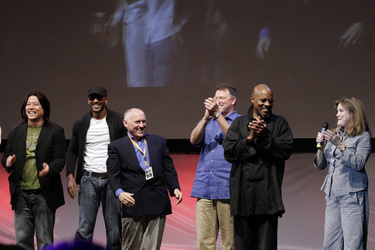 Garrett Wang, Cirroc Lofton, Armin Shimerman, Jonathan Frakes, Avery Brooks, Kate Mulgrew