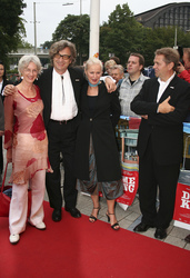 Wim Wenders mit Begleitung, Peter Schwartzkopff mit Frau