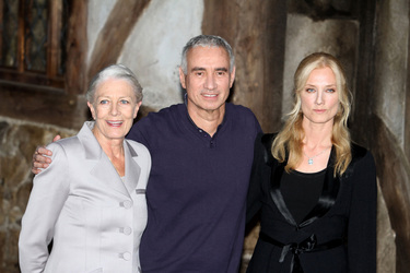 Vanessa Redgrave, Roland Emmerich, Joely Richardson