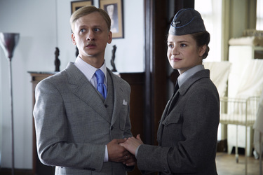 Ivan Barnev, Julia Jentsch