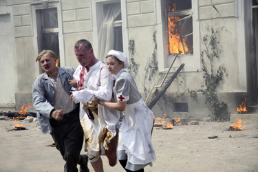 Ivan Barnev, Julia Jentsch