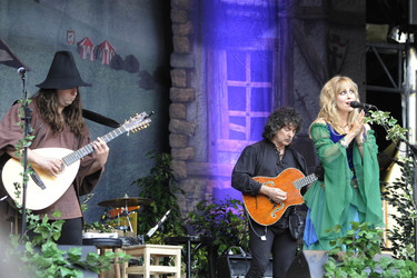 Earl Grey of Chamay , Ritchie Blackmore, Candice Night