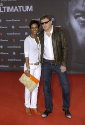 Dennenesch Zoudé, Carlo Rola