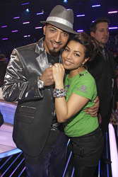 Mehrzad Marashi mit seiner frisch Verlobten Denisse