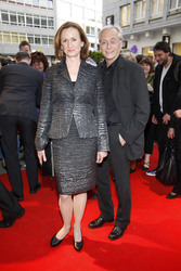 Irene Fischer mit Begleitung