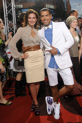 Kerstin Linnartz, Oscar Loya