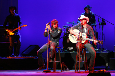 Stefan 'Russ T. Rocket' Buehler, Alec 'Boss Burns' Völkel, Sascha 'Hoss Power' Vollmer, Ansgar 'Frank Doe' Freyberg (The BossHoss)