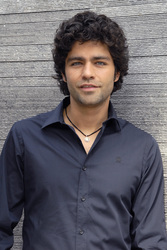 Adrian Grenier