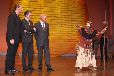 Karl-Theodor zu Guttenberg, Ole von Beust