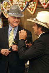 Larry Hagman, Andy Borg