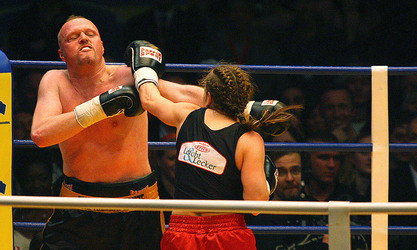 Stefan Raab, Regina Halmich