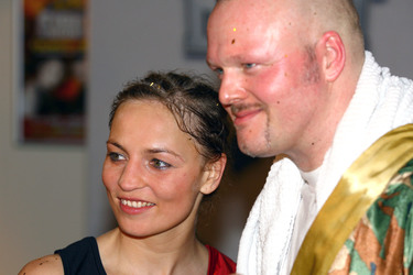 Regina Halmich, Stefan Raab