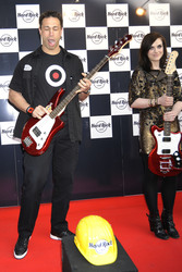 Evil Jared Hasselhoff / Jared Hennegan (Bloodhound Gang), Amy Macdonald