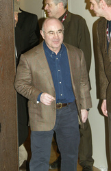 Bob Hoskins