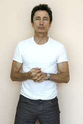 Dominic Keating