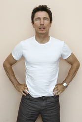 Dominic Keating