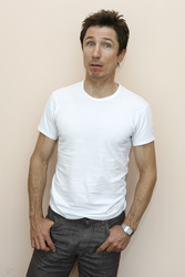 Dominic Keating