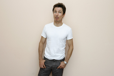Dominic Keating